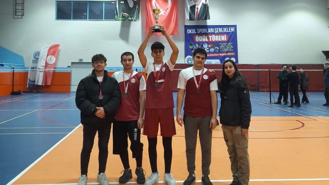 Badminton takımımız Bursa Üçüncüsü